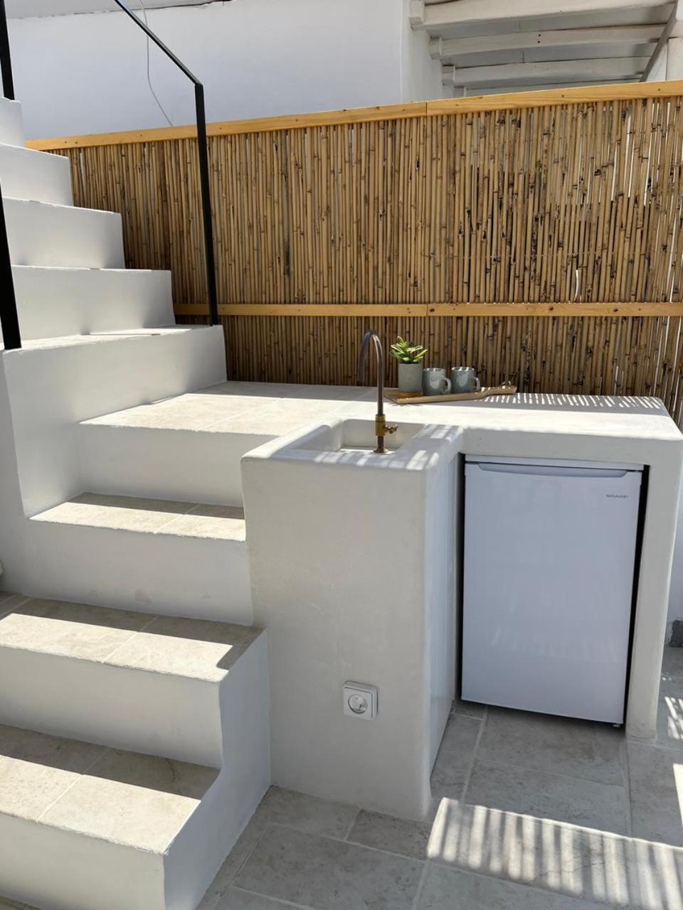 Aniko Suites White Alley Mykonos Town Buitenkant foto